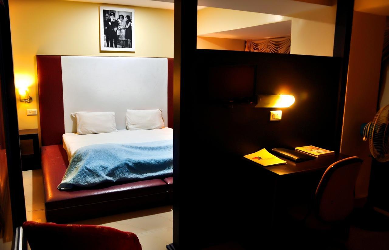 Hotel Unite Pathānkot Dış mekan fotoğraf