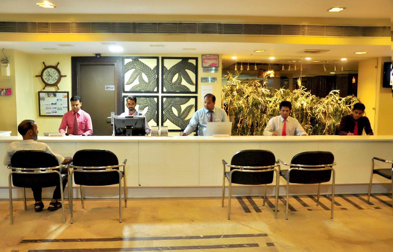 Hotel Unite Pathānkot Dış mekan fotoğraf