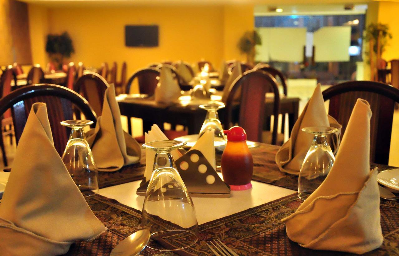 Hotel Unite Pathānkot Dış mekan fotoğraf
